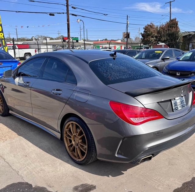 2015 Mercedes-Benz Class-250