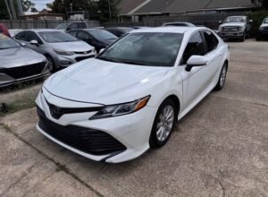 2019 Toyota Camry* LE
